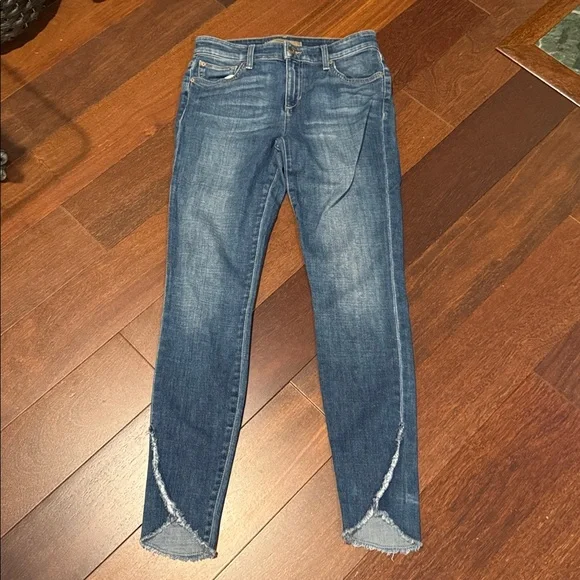 Joe’s Jeans The Iconic mid rise skinny ankle jeans with tulip fringe hem - Picture 4 of 13